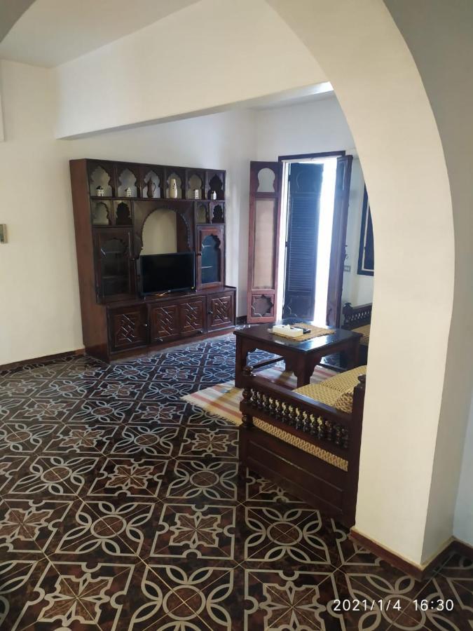 Resort Six Corners Abu Sultan
