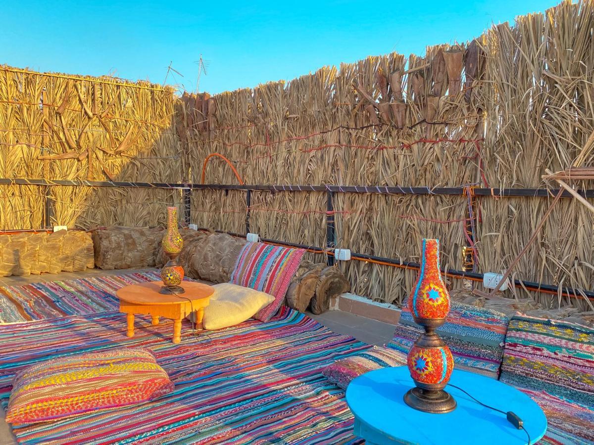 Guest house Atlantis Pyramids 2*