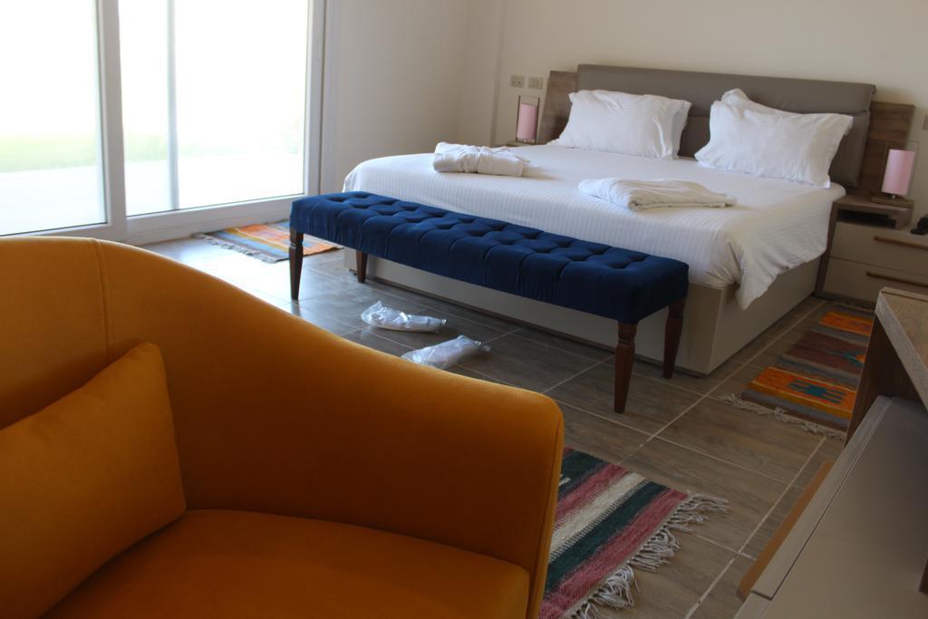 Tolip North Coast Resort 5*