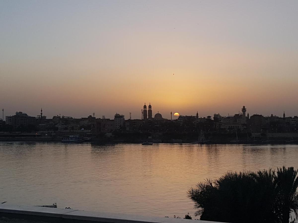 Nile Sunrise Flats Apartamento