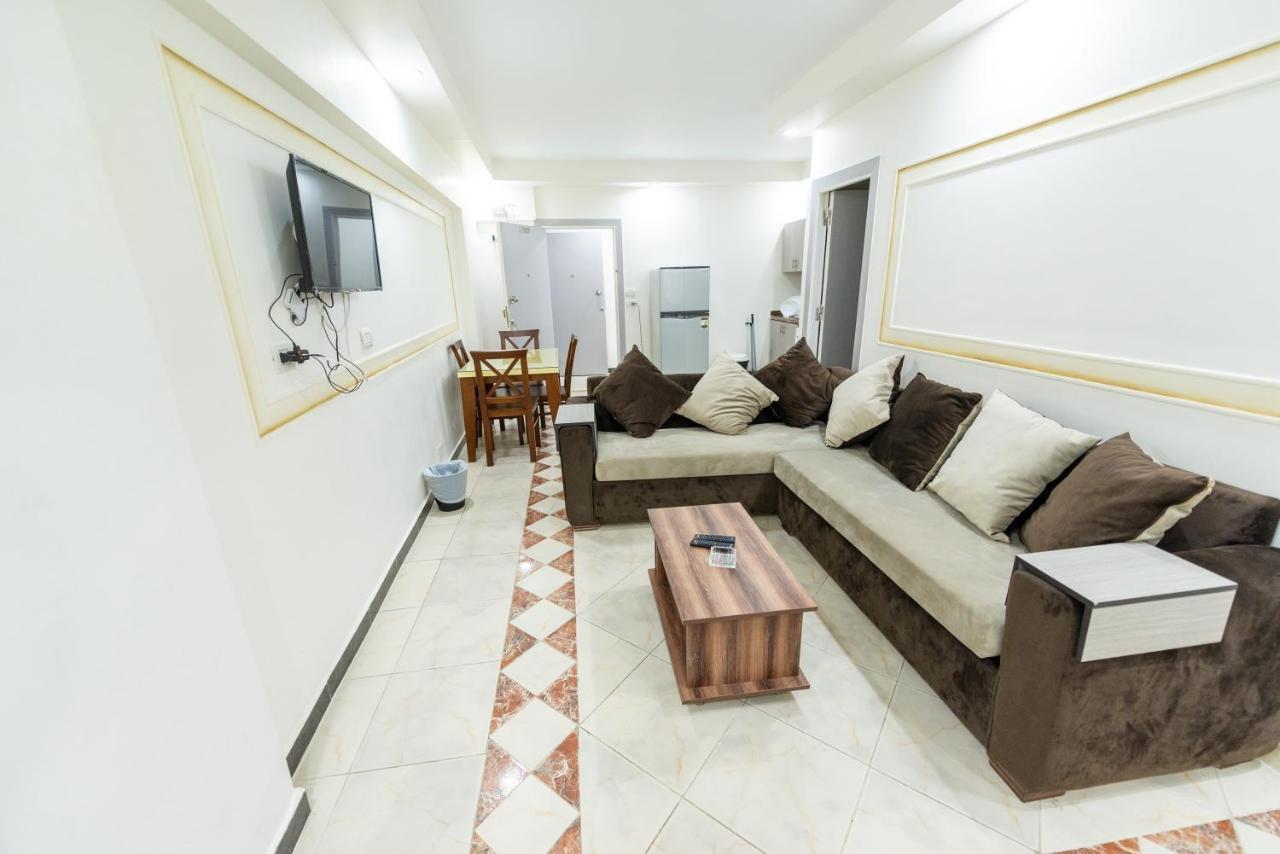 Apartment Zafero And - Families Only Alexandria
