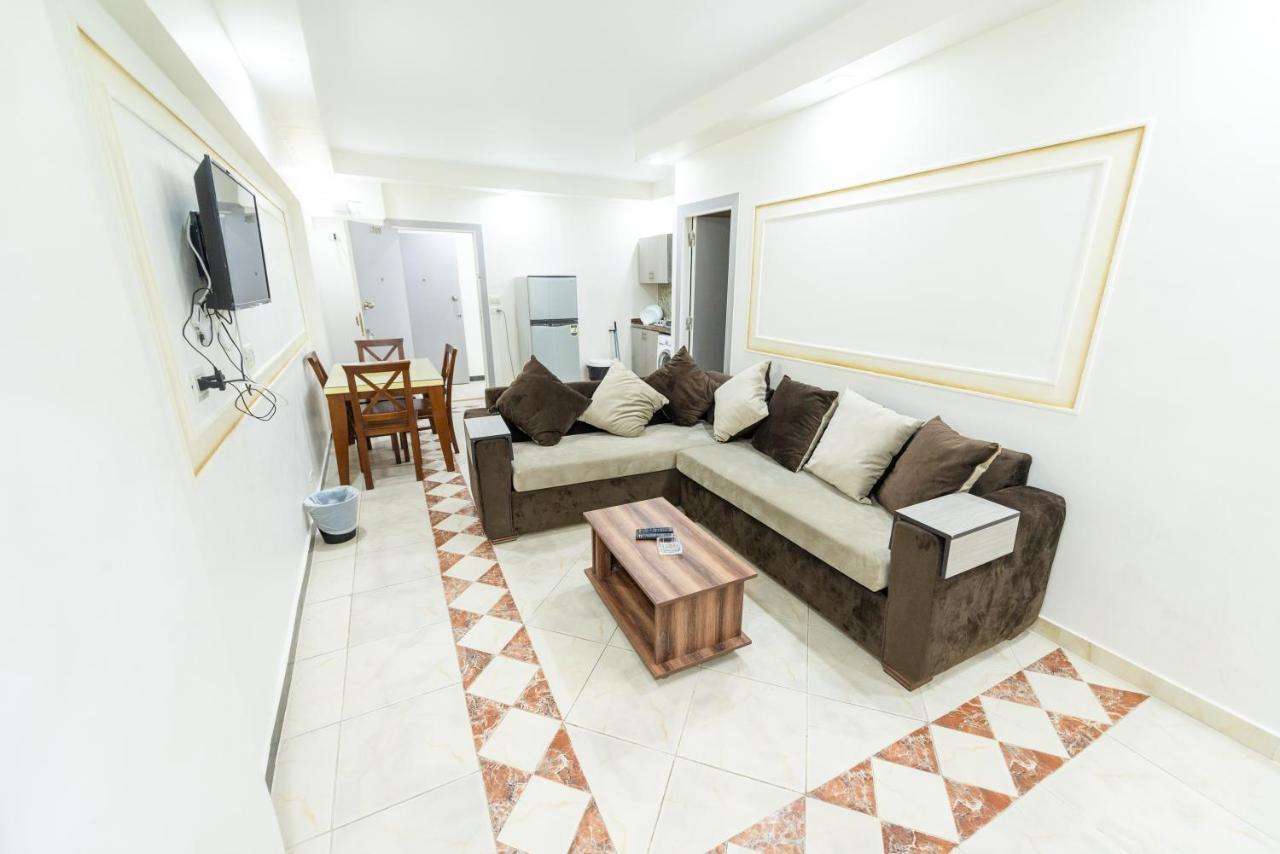 Zafero And - Families Only Apartment