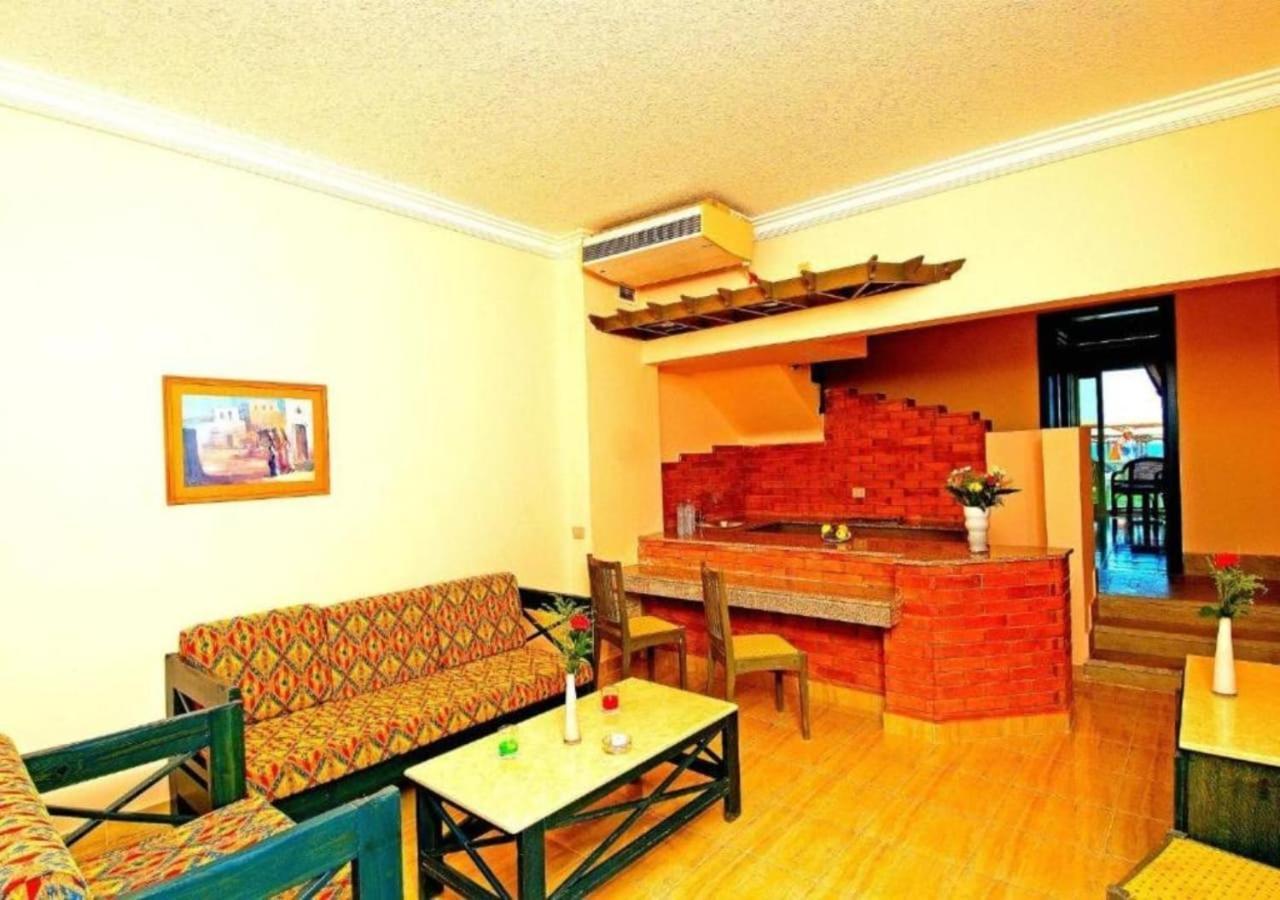 Resort Palm Families And Couples Only Hurghada