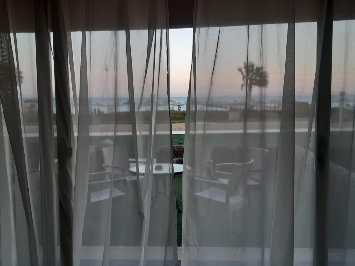 Seaview In Porto South - Families Only