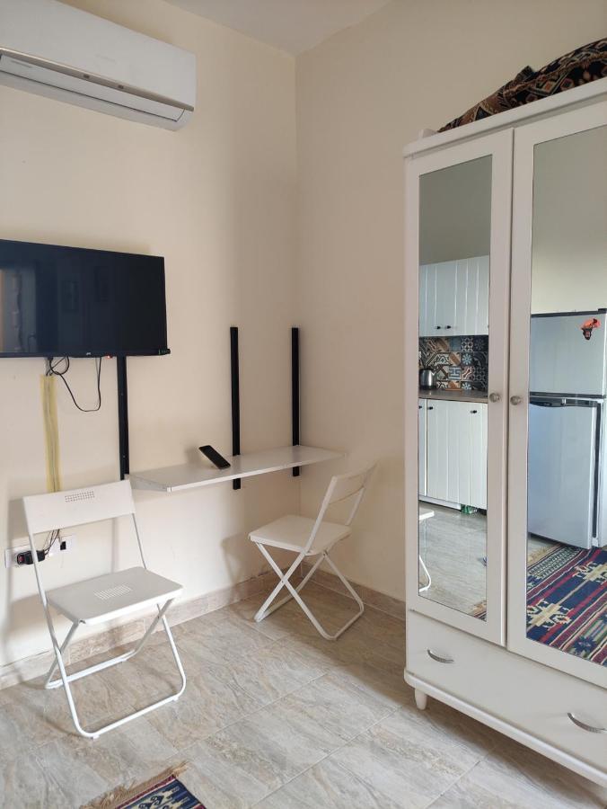 Cozy Little Near Kite Station. Apartment *