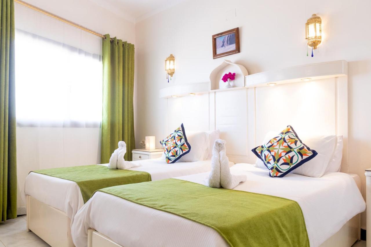 Coral Coast Complex 3*