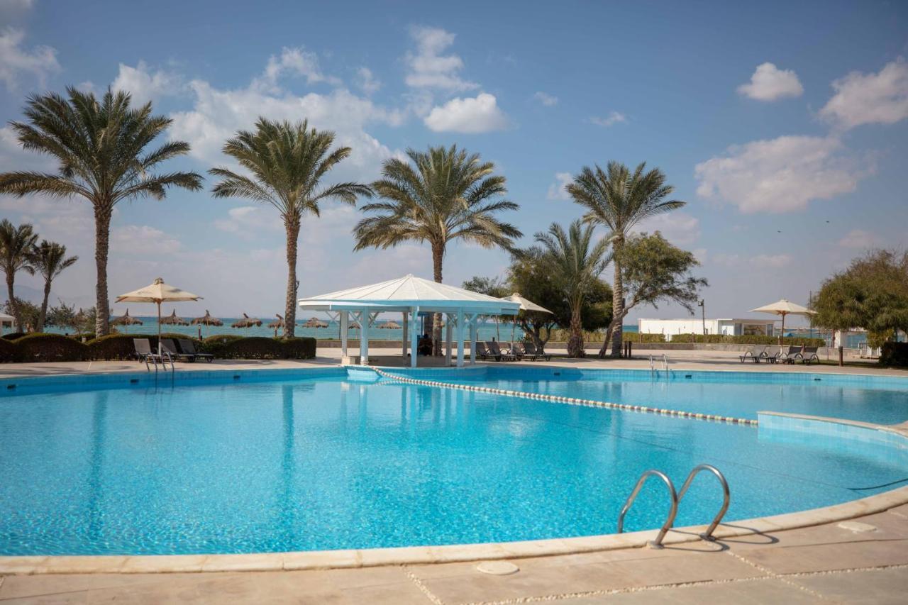 Mousa Coast & Apartament *