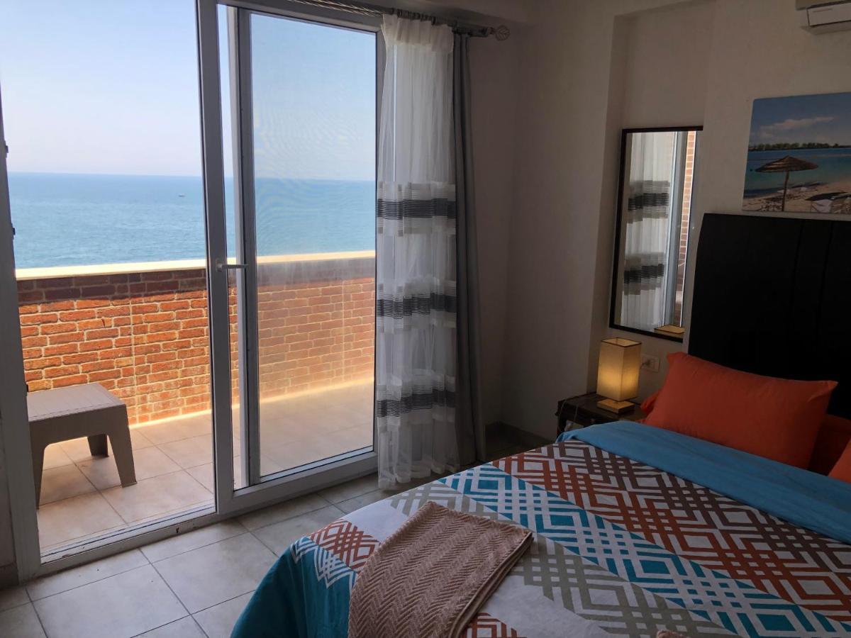 Bahamas Beachfront Break İskenderiye