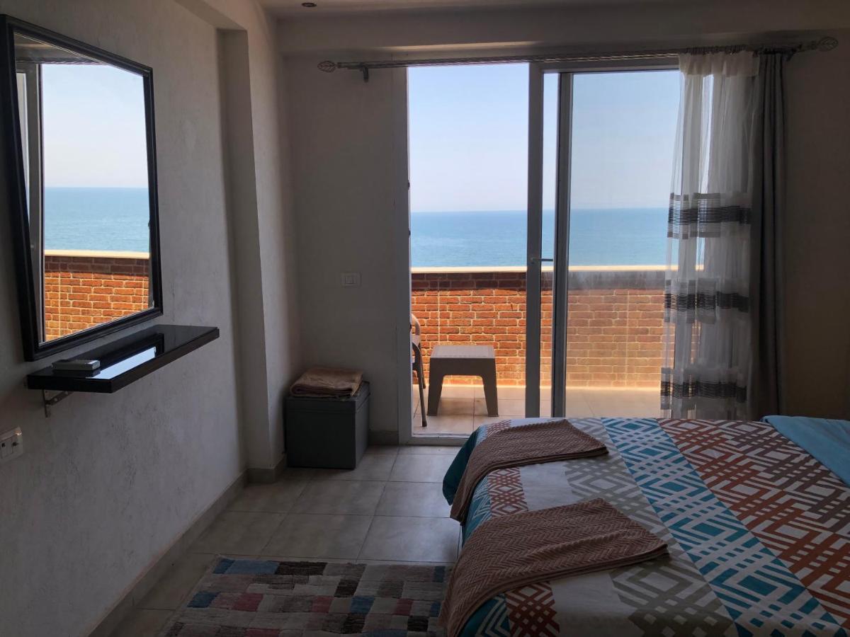 Bahamas Beachfront Break Apartment