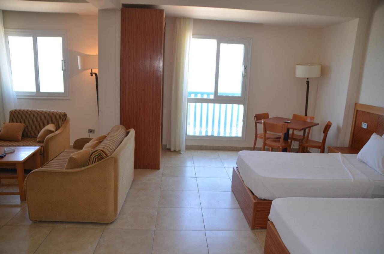 Negresco 3*