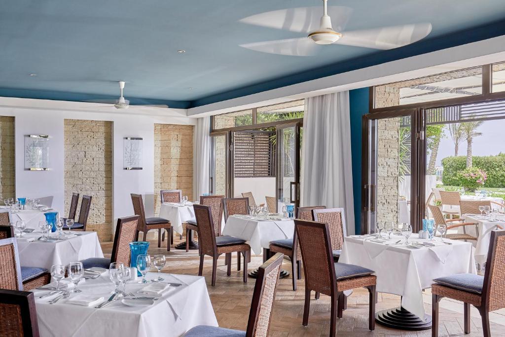 Jaz Crystal, Almaza Bay 5*