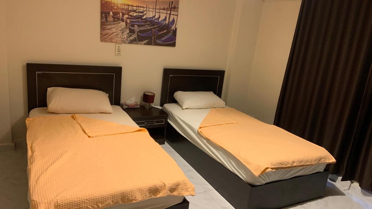 Executive 2 Bedroom Apmt Contactless Check-in Premium Services And Quality At Madinaty Apartment *
