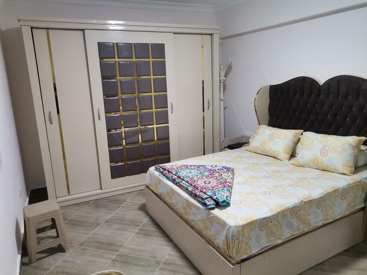 Apartment Marseilia Beach 4 Family Only *