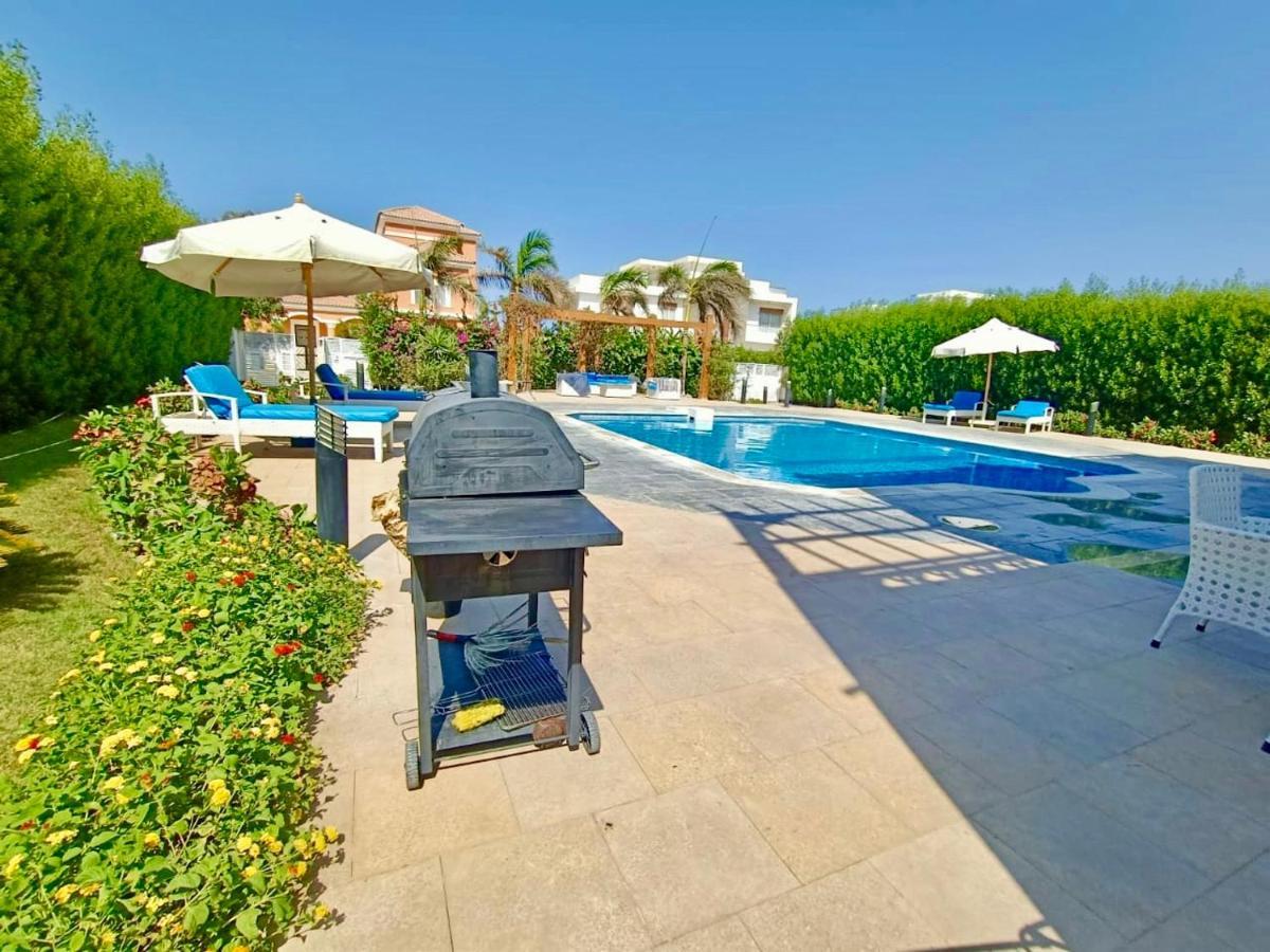 Luxury With Pool In Vilă *