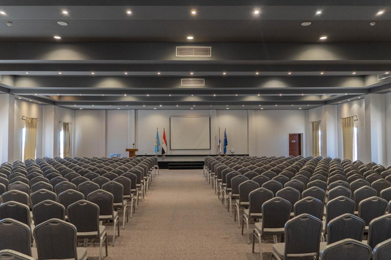 Caesar Bay Resort Mersa Matruh