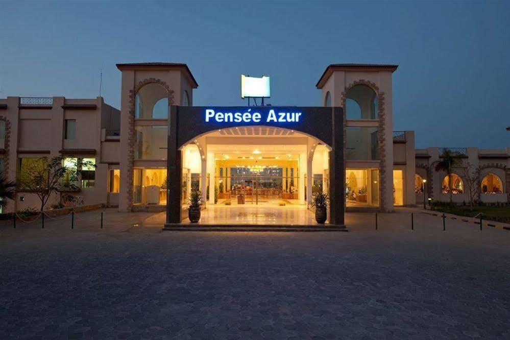 Pensee Royal Garden 4*
