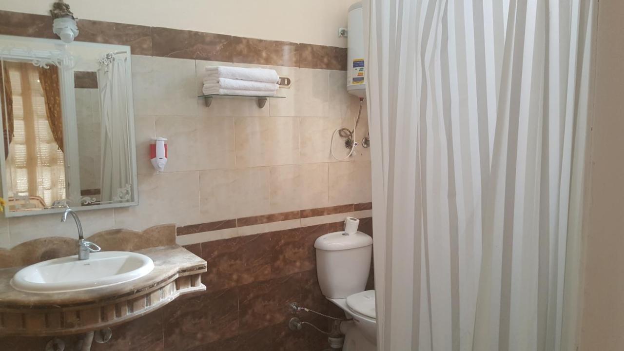 Hotel Misr *