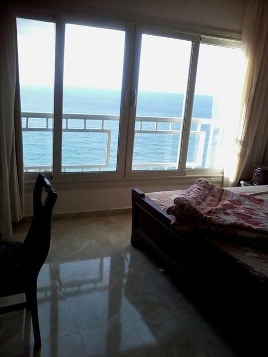 Gleem Seaview 5