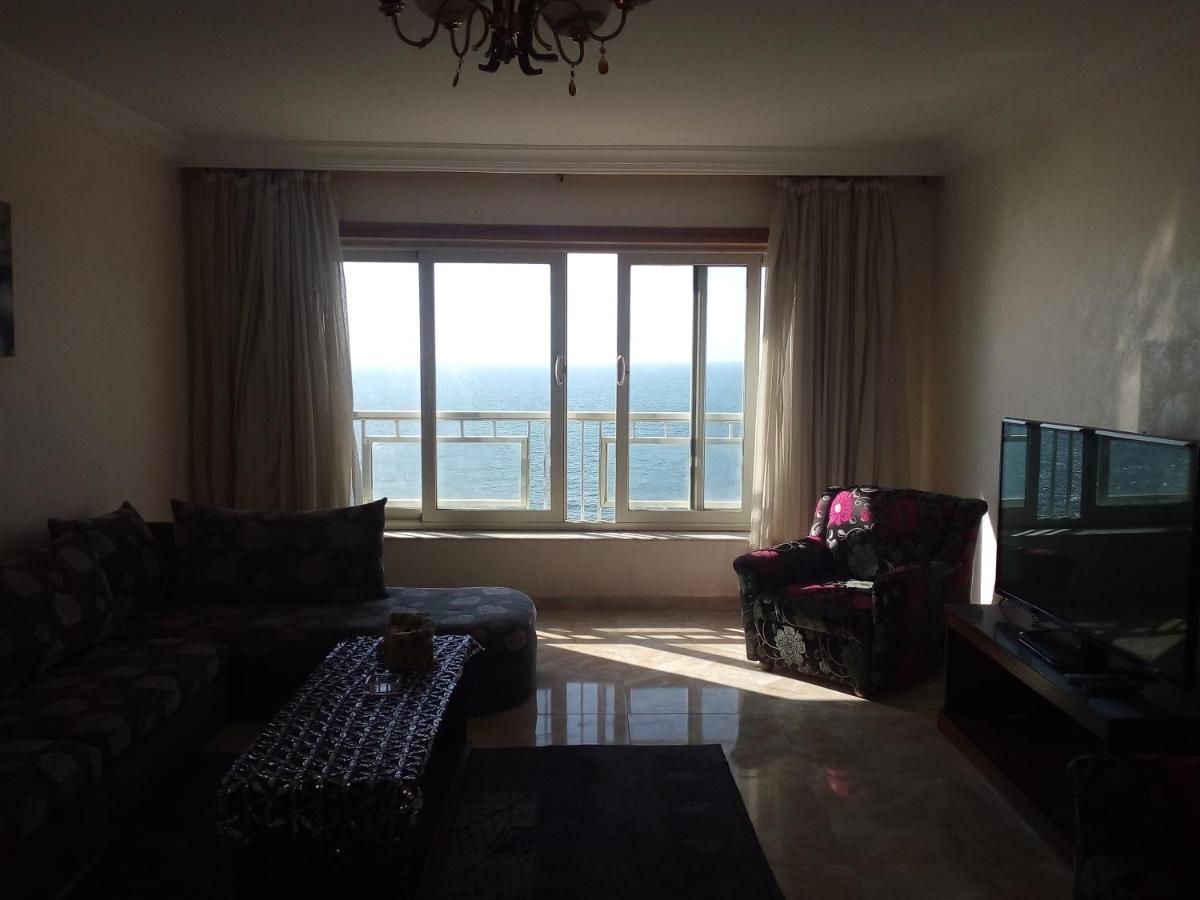 Gleem Seaview 5 Apartamento *