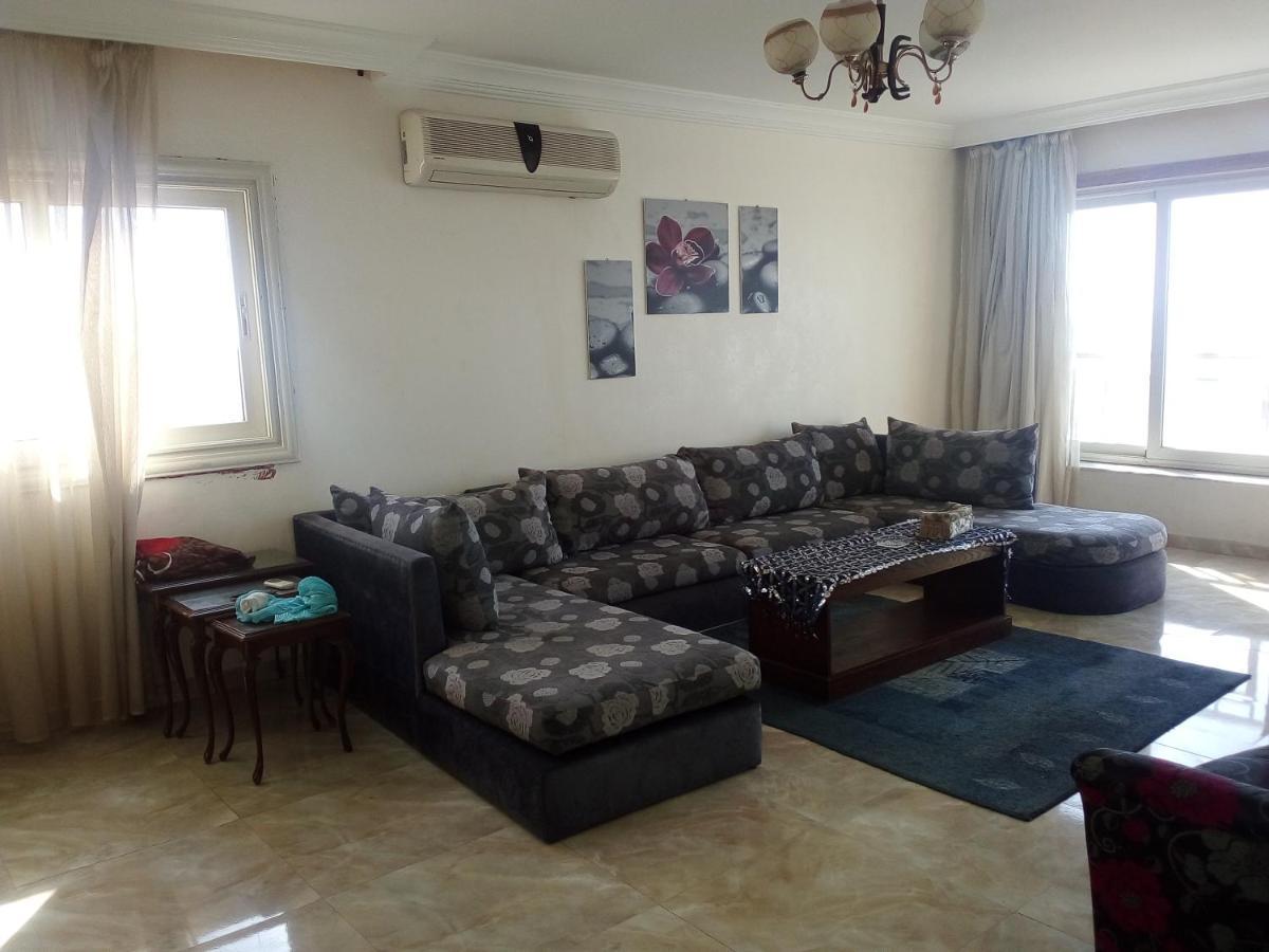 Gleem Seaview 5