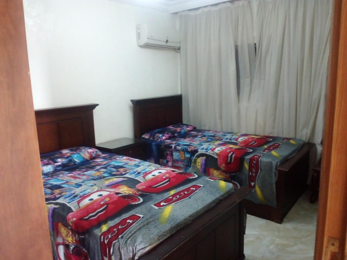 Gleem Seaview 5 Apartment Alexandria
