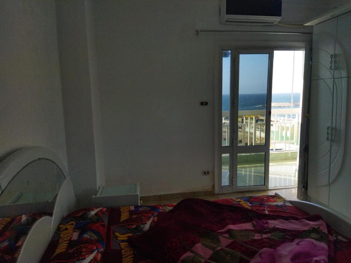 Gleem Seaview