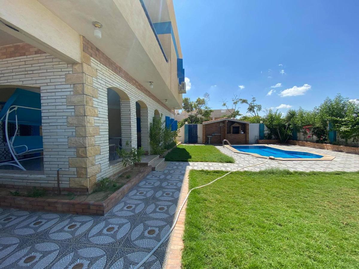 Villa Blue House