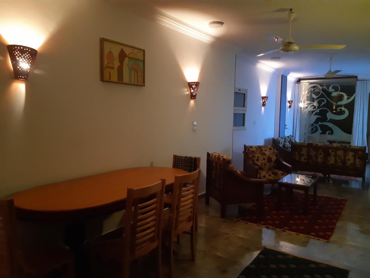 German Dolphin Apartament El Qoseir