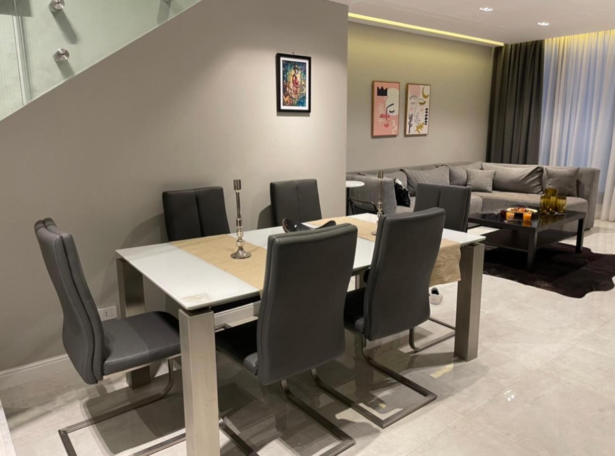 Apartment Penthouse 2br-للعائلات فقط *
