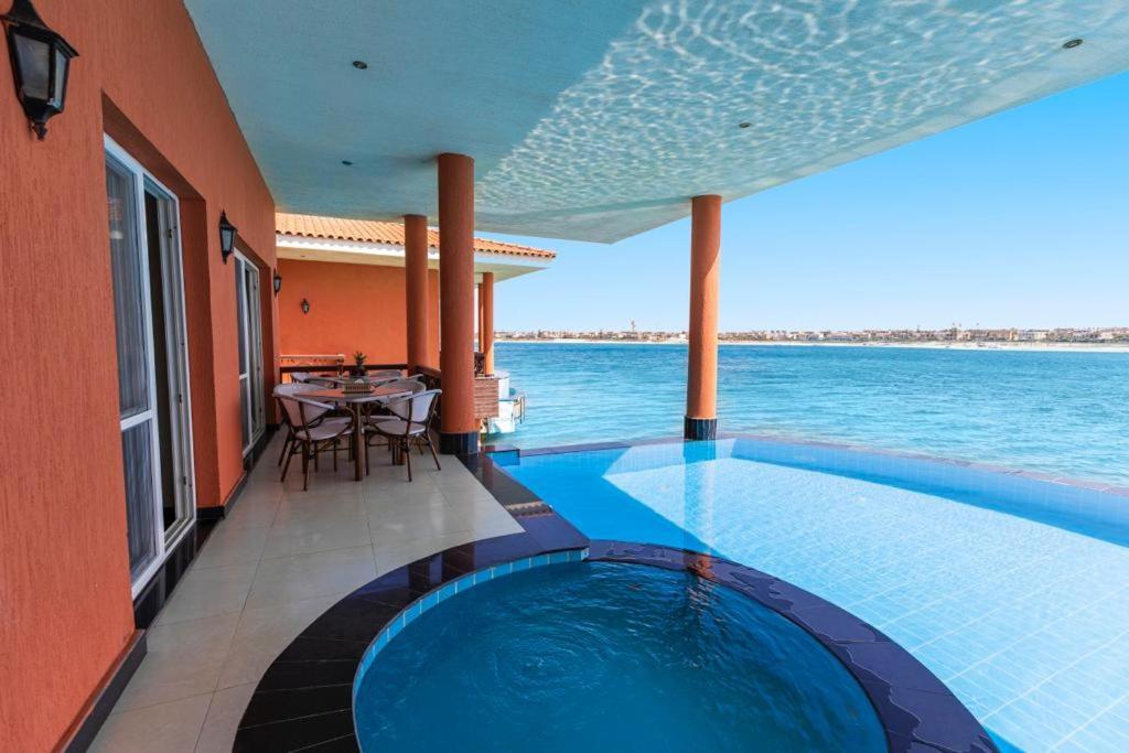 Golden Ocean Marina Resort 5*