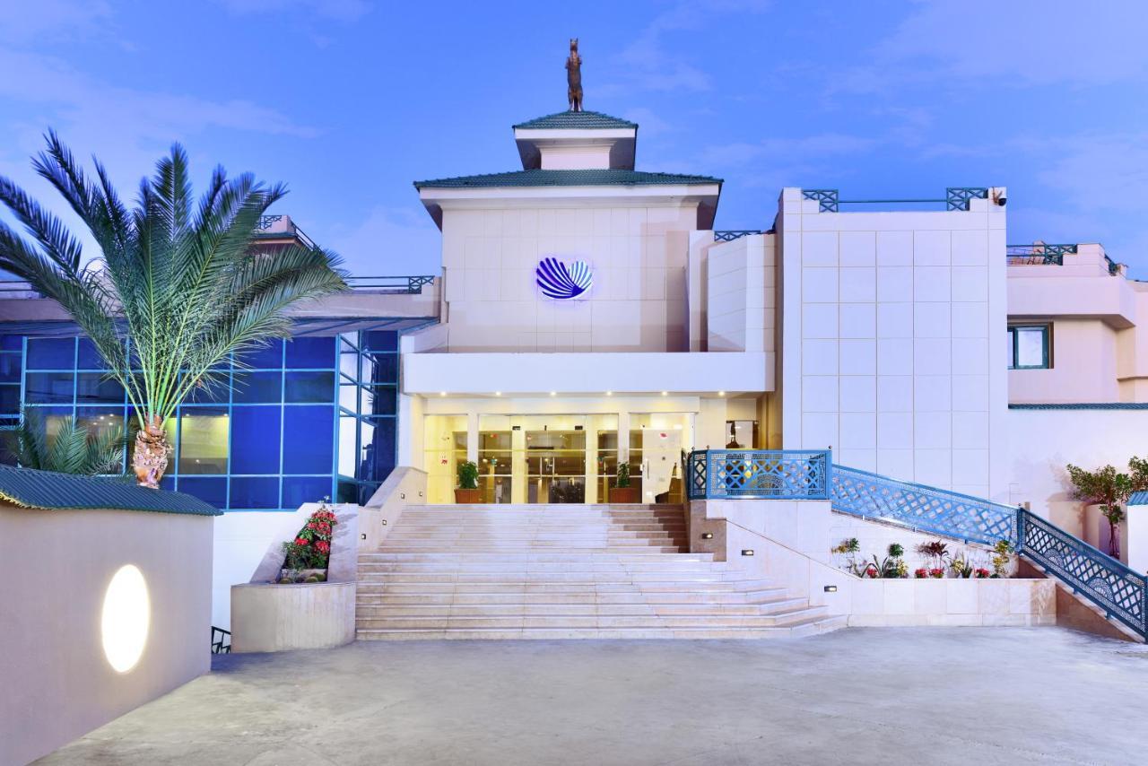 Hotelux Marina 4*