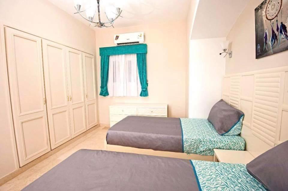 Villa Y 140 Wast Golf Heated Private Pool