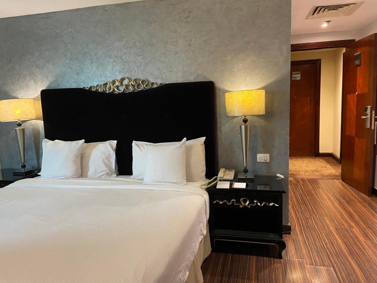 Hotel Barcelo Cairo Pyramids