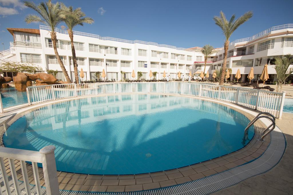 Resort Sharming - Couples And Families Only