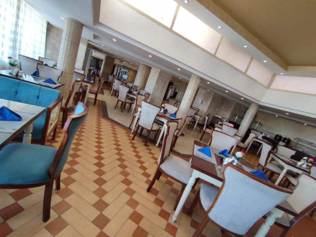 Aparthotel 26th Of July 4*