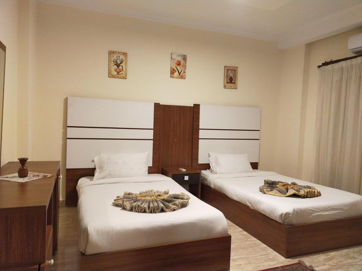 Aparthotel 26th Of July