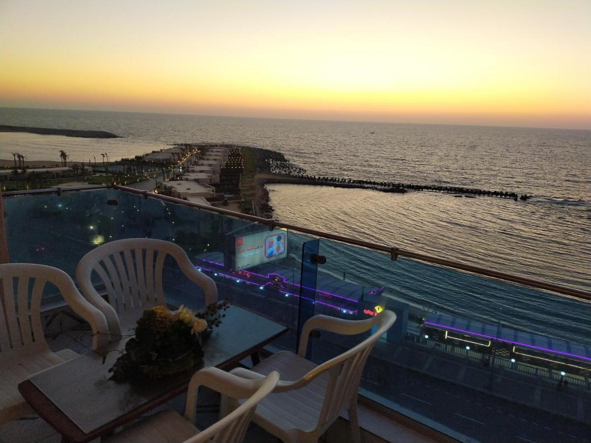 Aparthotel 26th Of July 4*