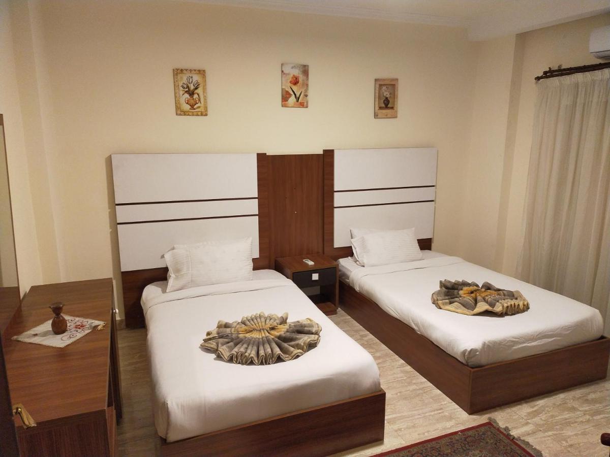 Aparthotel 26th Of July