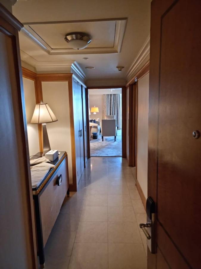 Chez Haytham At Four Seasons Nile Plaza Residential