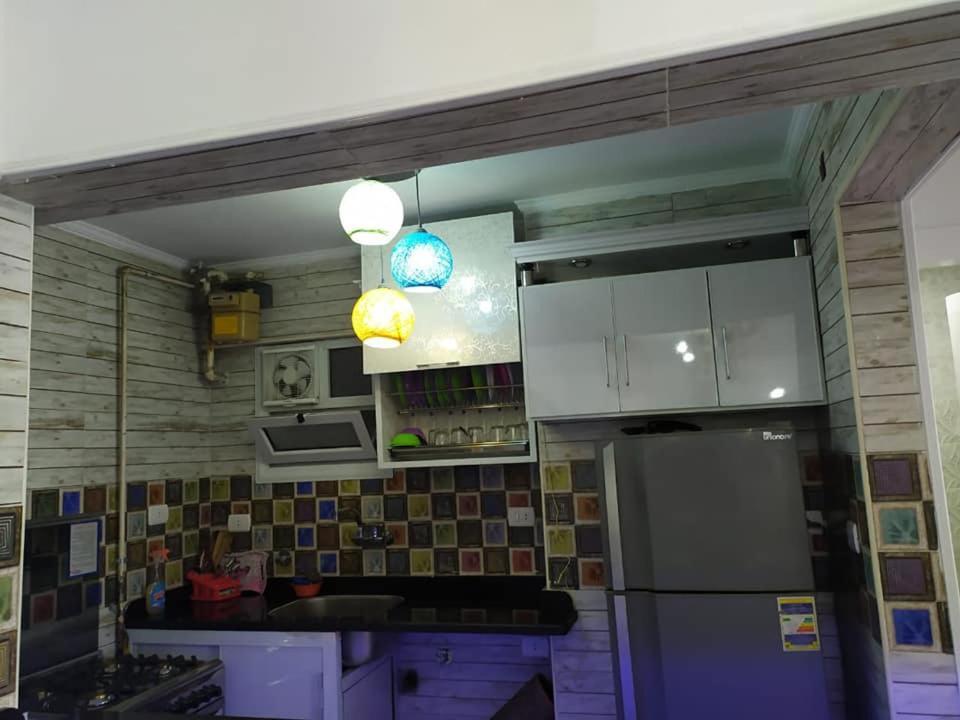 Apartment شقةعلى البحرمباشرةسيدي بشرالمربع الذهبي *