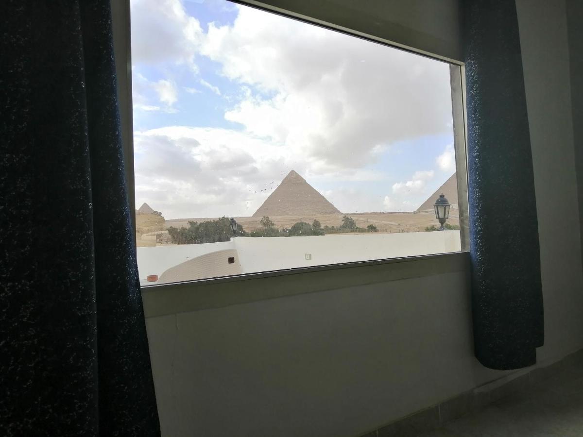 King Khufu Pyramids View Hotel Kafrat al Jabal