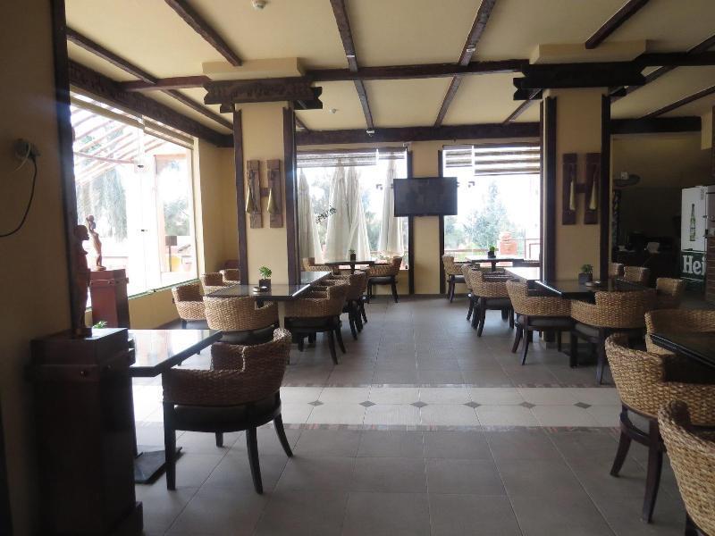 Africana & 4* Qaryat Shakush