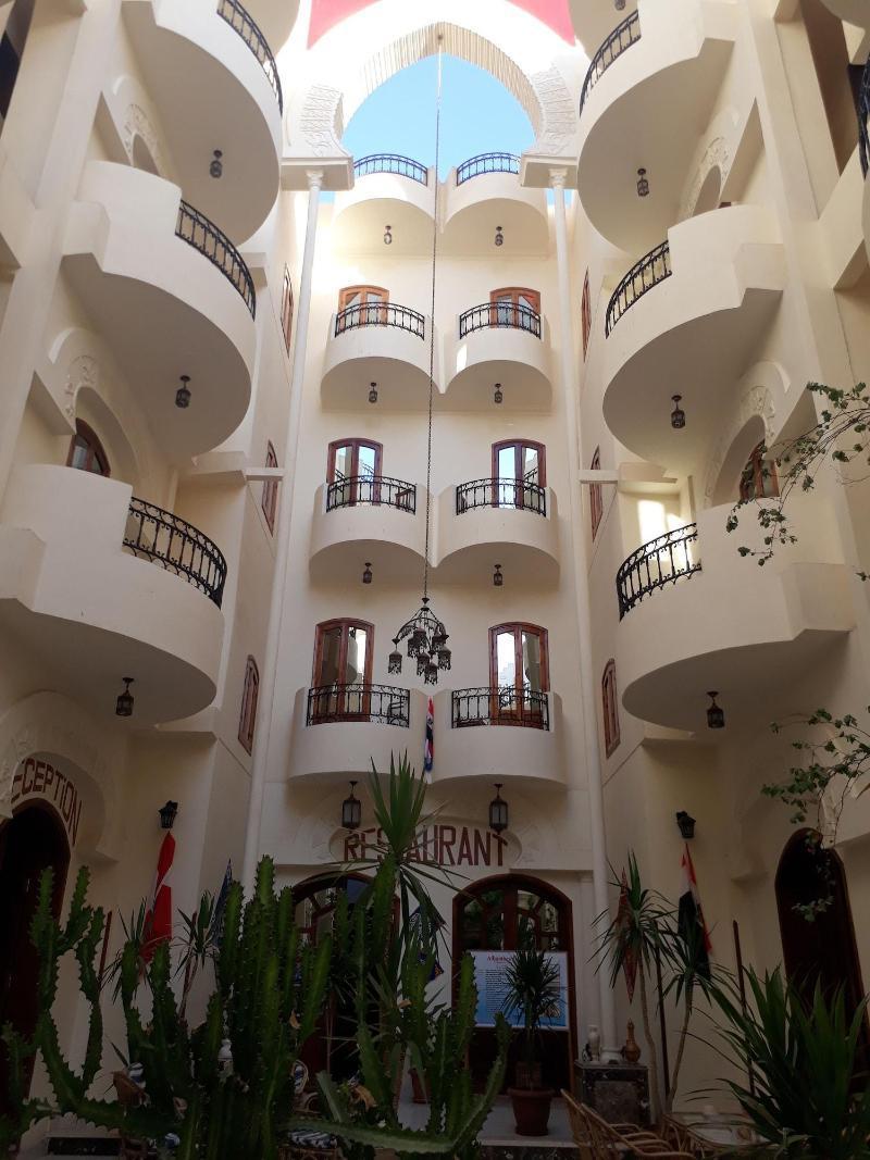 Alhambra 2*