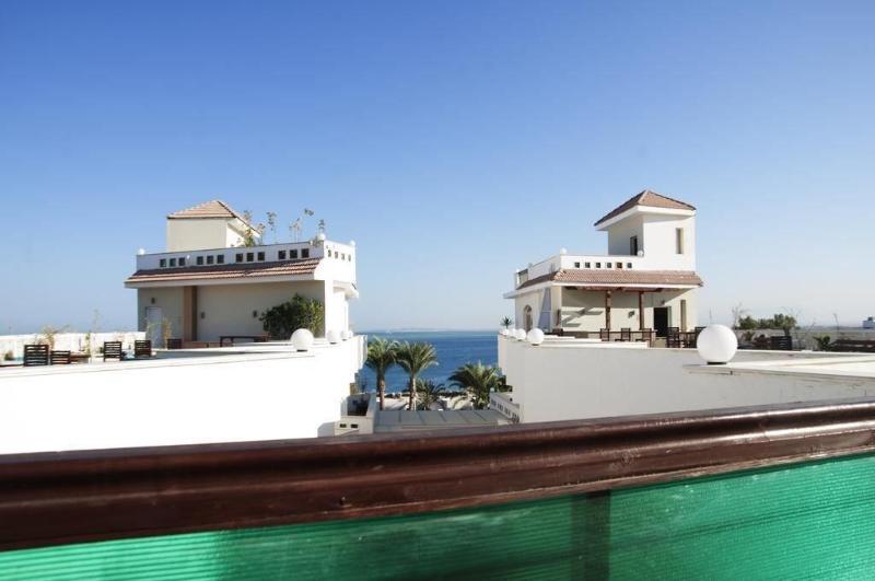 Hotel Elaria 3*