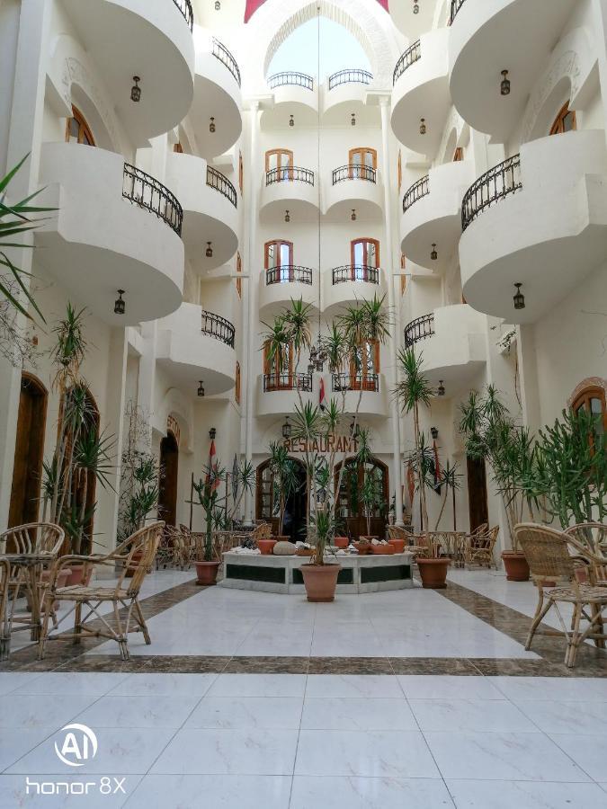Hotel Alhambra