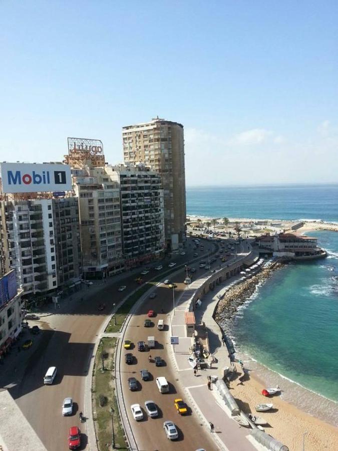 Gleem Seaview 6