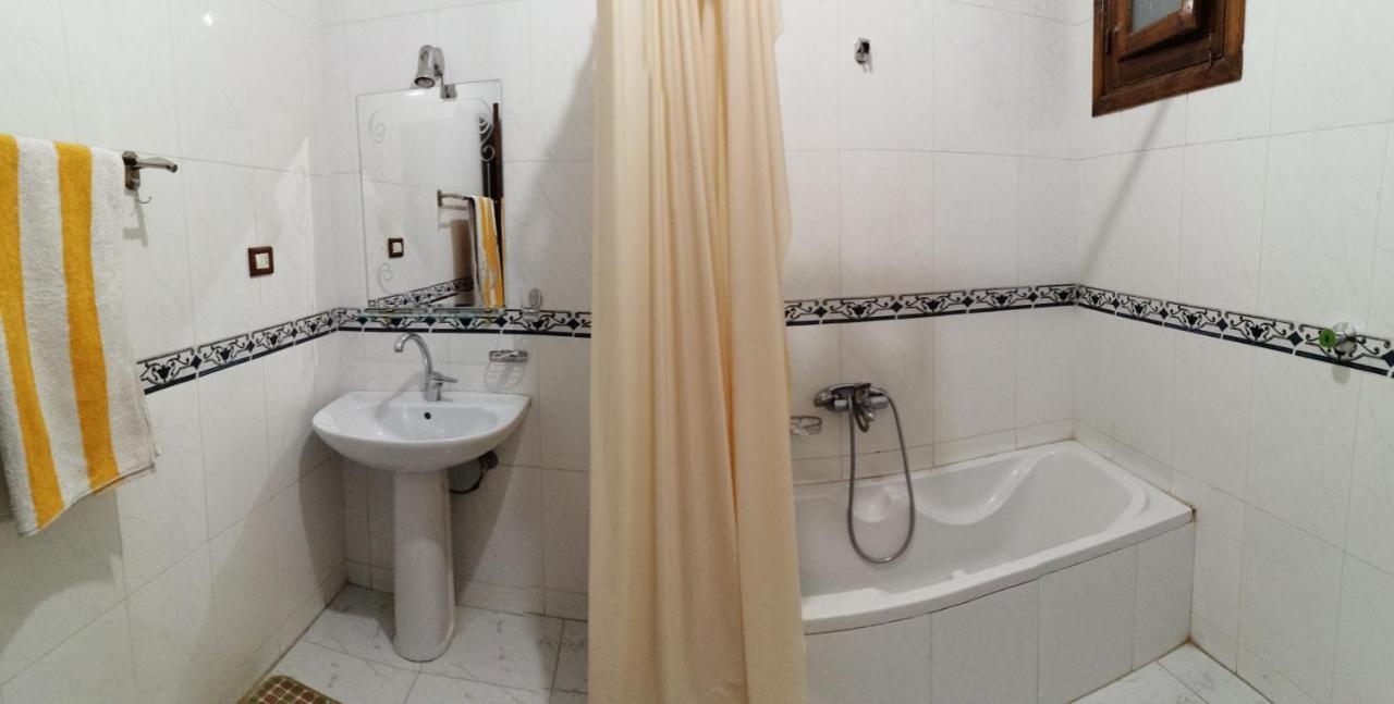 Alhambra Hotel Luxor