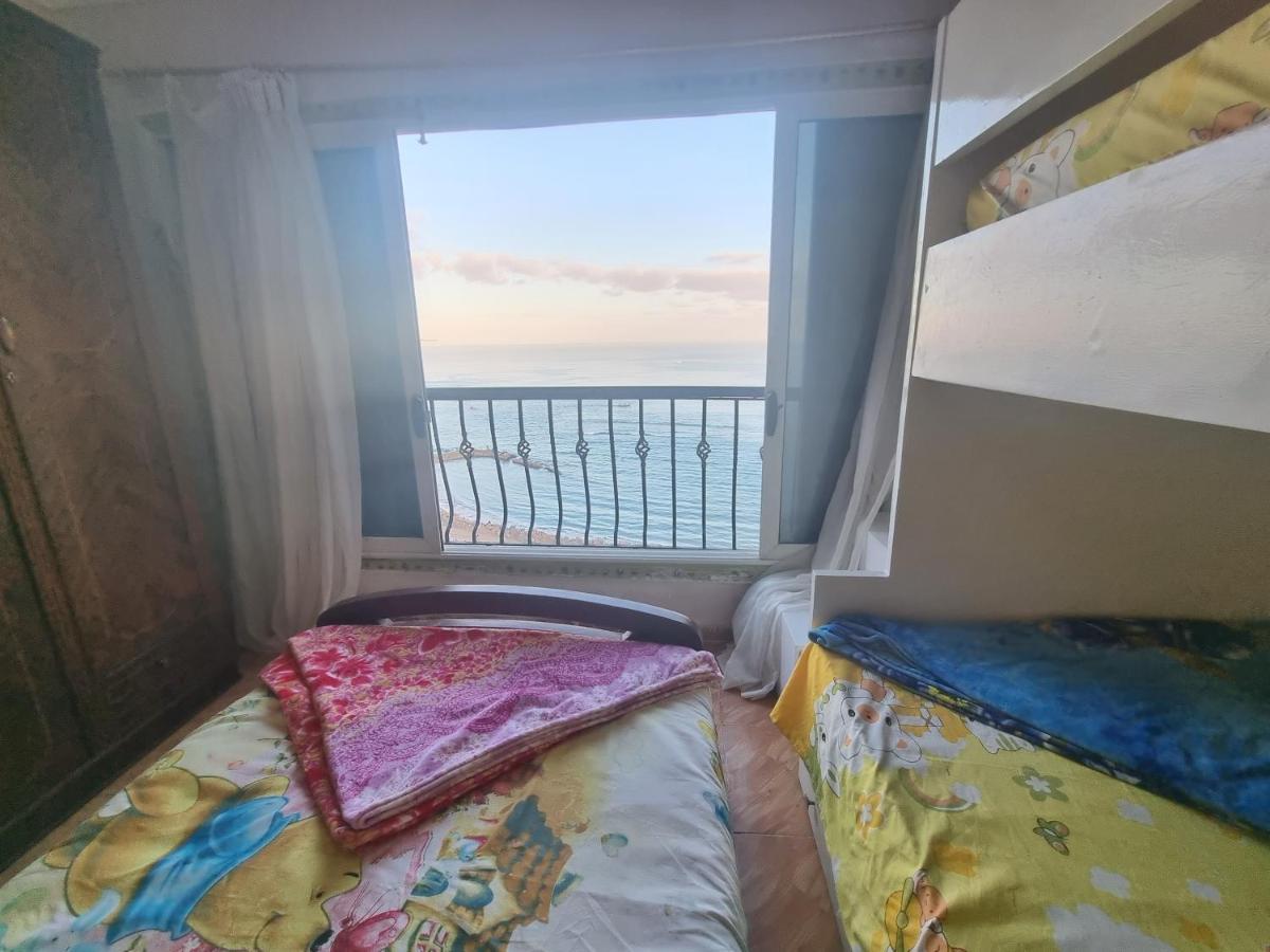 Zamzm Panoramic Sea View Family Flat - Beachfront Apartment *