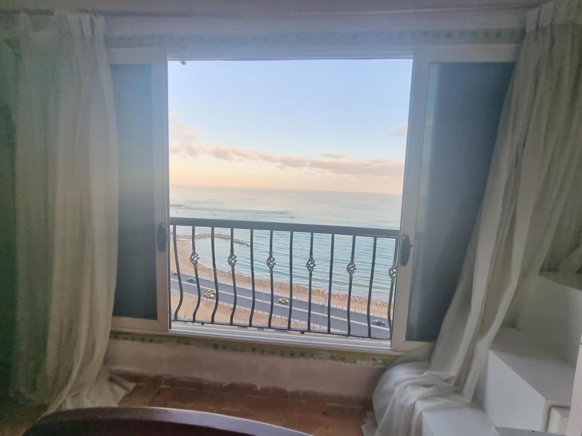 Apartamento Zamzm Panoramic Sea View Family Flat - Beachfront *