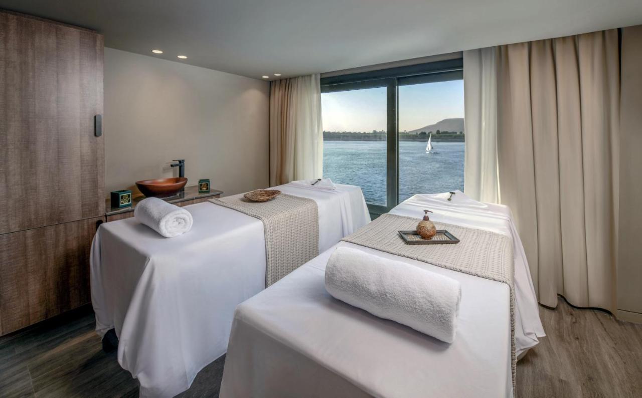 Historia: Nile Cruise Boutique